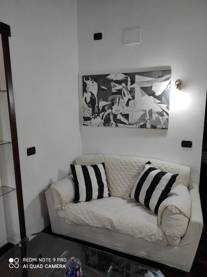 Old Town Home Iglesias Bagian luar foto