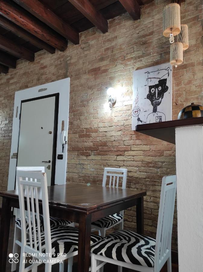 Old Town Home Iglesias Bagian luar foto